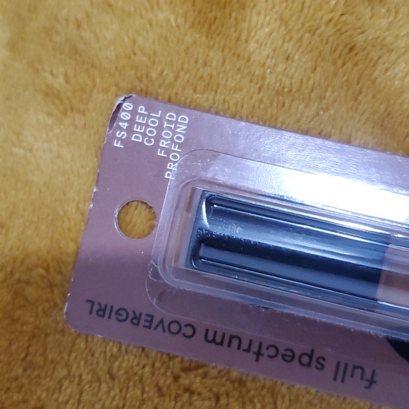 Covergirl Derp Cool FS400 - Picture 2 of 5